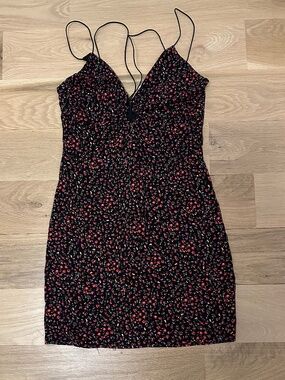 H&M black floral short dress in Size S